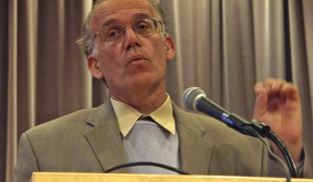 Victor Davis Hanson Net Worth